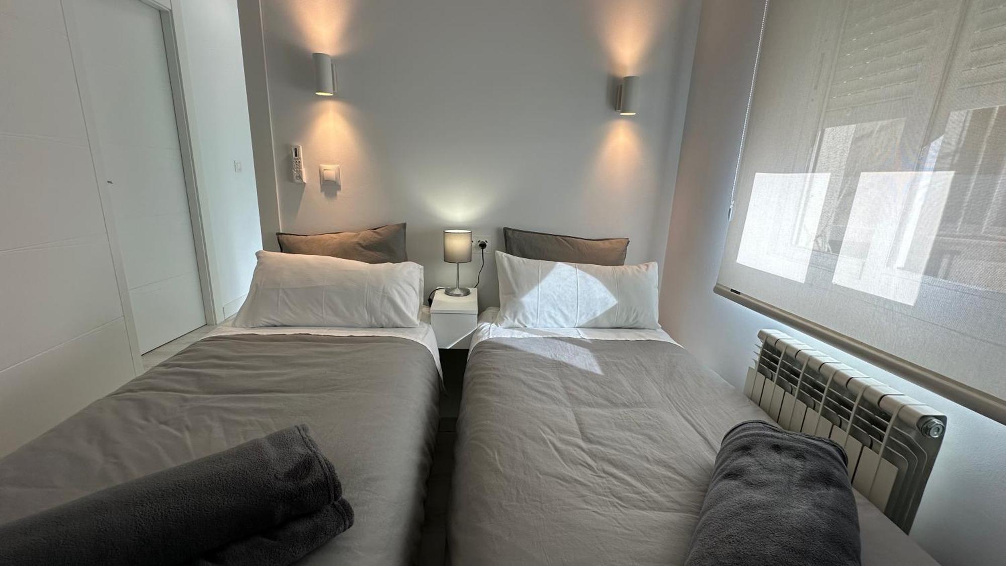 Atico En El Centro De Granada Apartment ภายนอก รูปภาพ